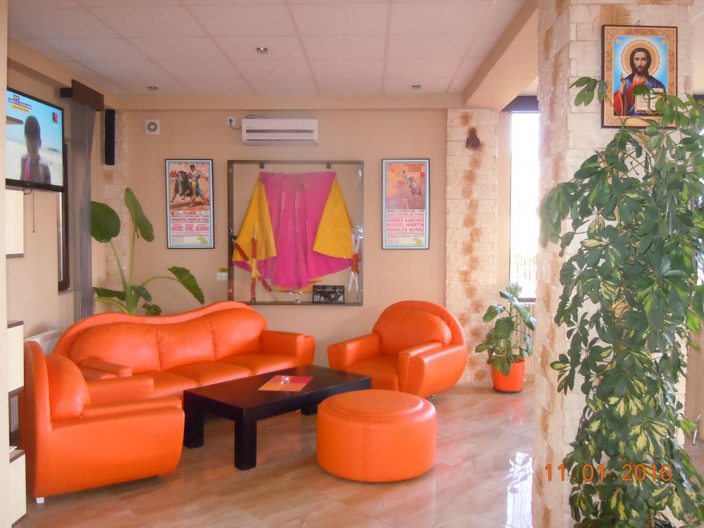 Pensiunea Marina Câmpina Extérieur photo