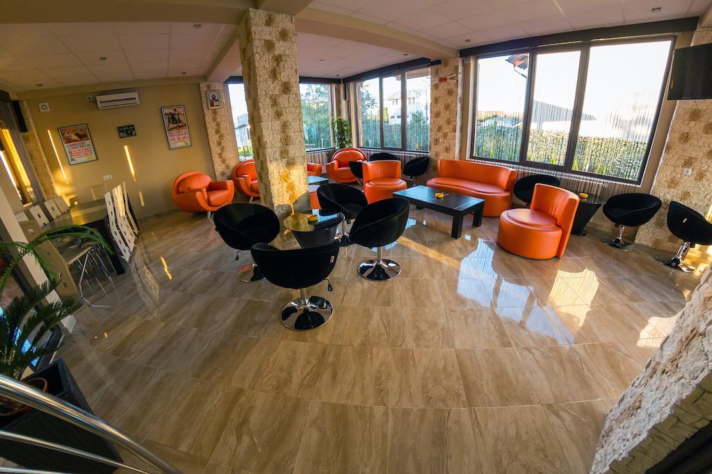 Pensiunea Marina Câmpina Extérieur photo