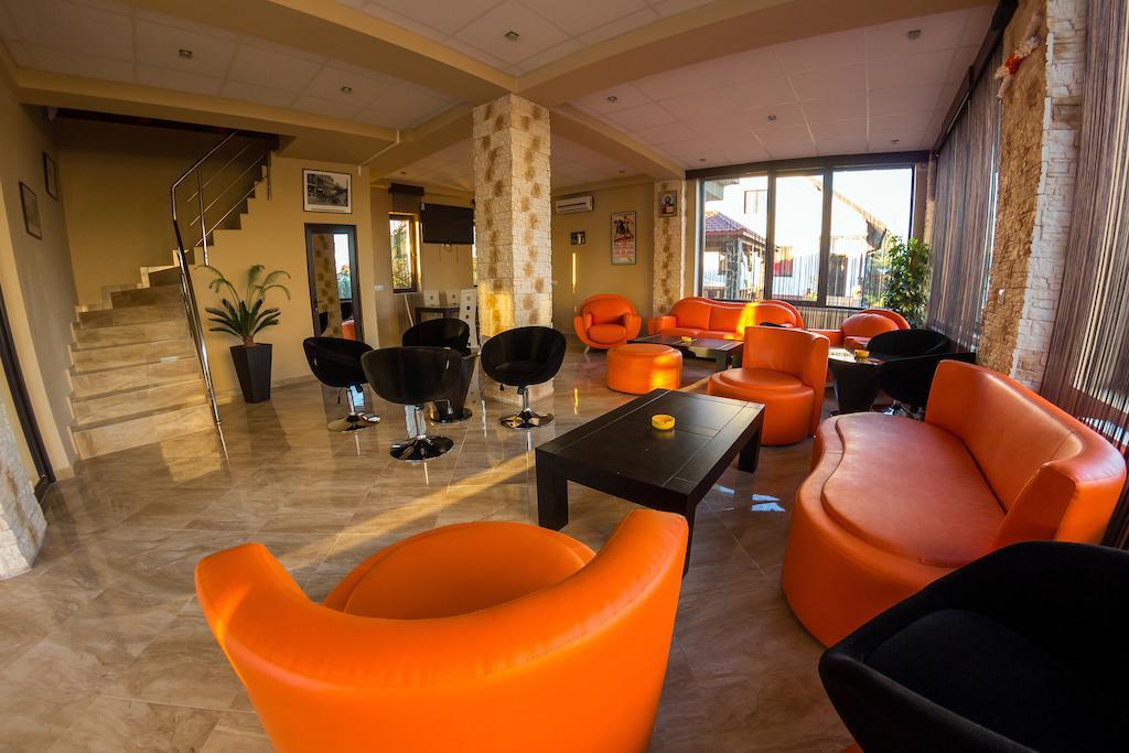 Pensiunea Marina Câmpina Extérieur photo