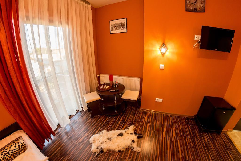 Pensiunea Marina Câmpina Extérieur photo